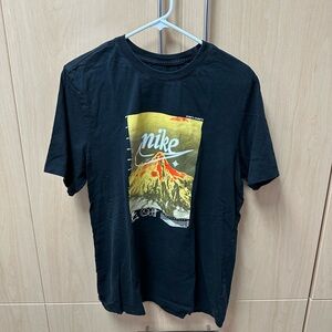Nike Sz L Mountain T-shirt